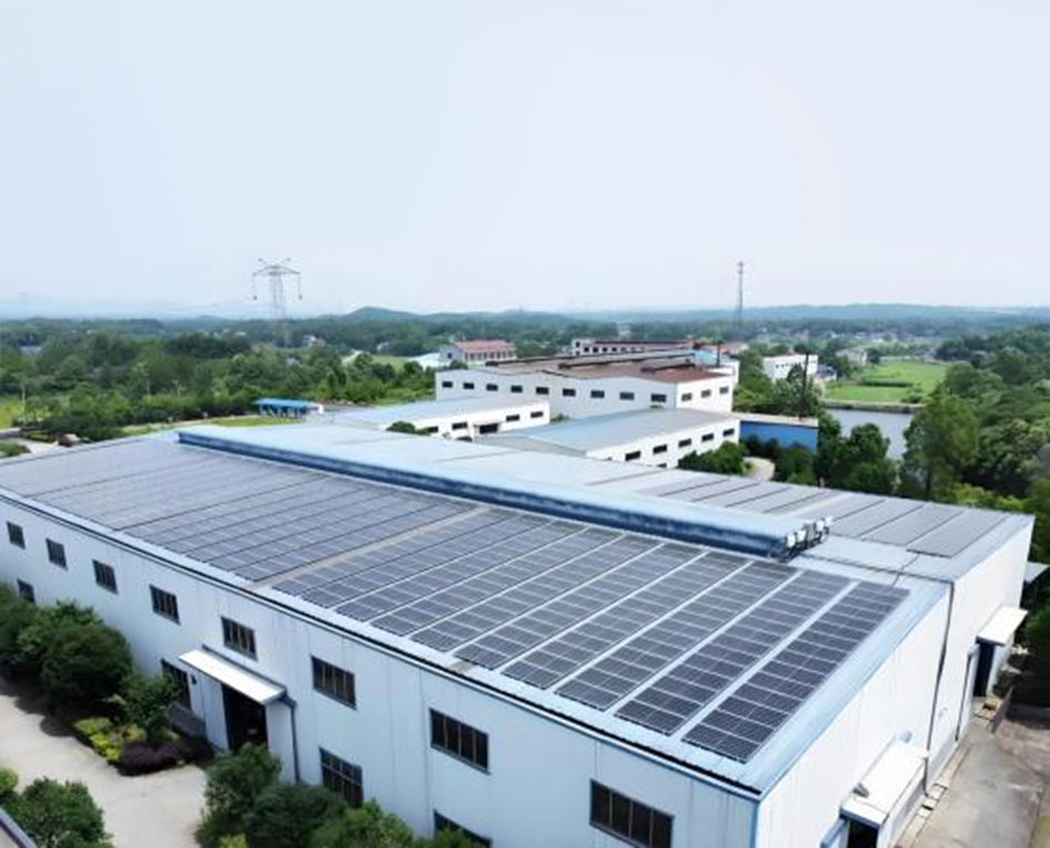 Projet solaire photovoltaïque de 2 MW de l'industrie cinématographique de Shaoyang Zhongneng