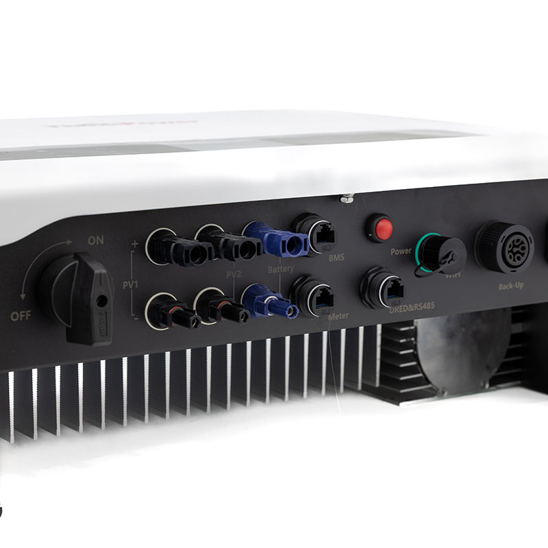 Onduleur solaire hybride triphasé EPH12KTL pour le stockage d'énergie de grande capacité Onduleur solaire hybride triphasé EPH12KTL pour le stockage d'énergie de grande capacité